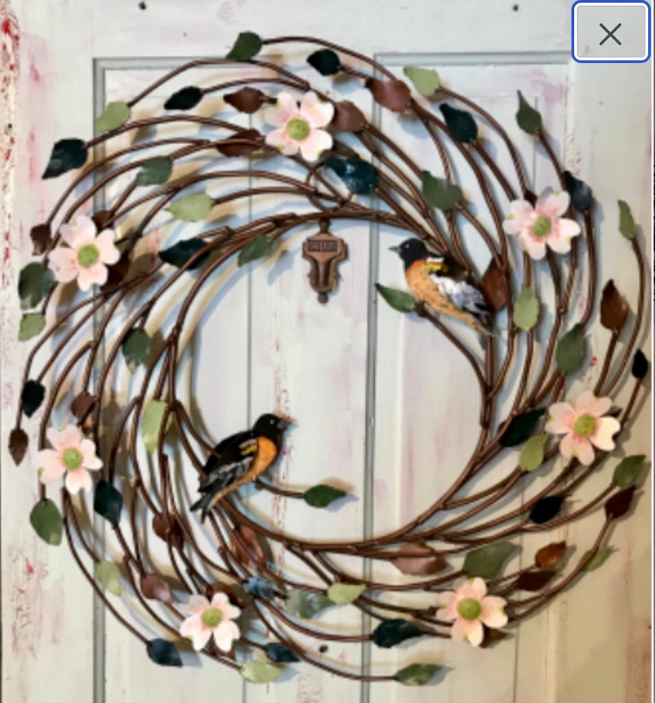 Large Metal Flower Garden Wreath, Hand Painted Detail, 28 inch Wreath