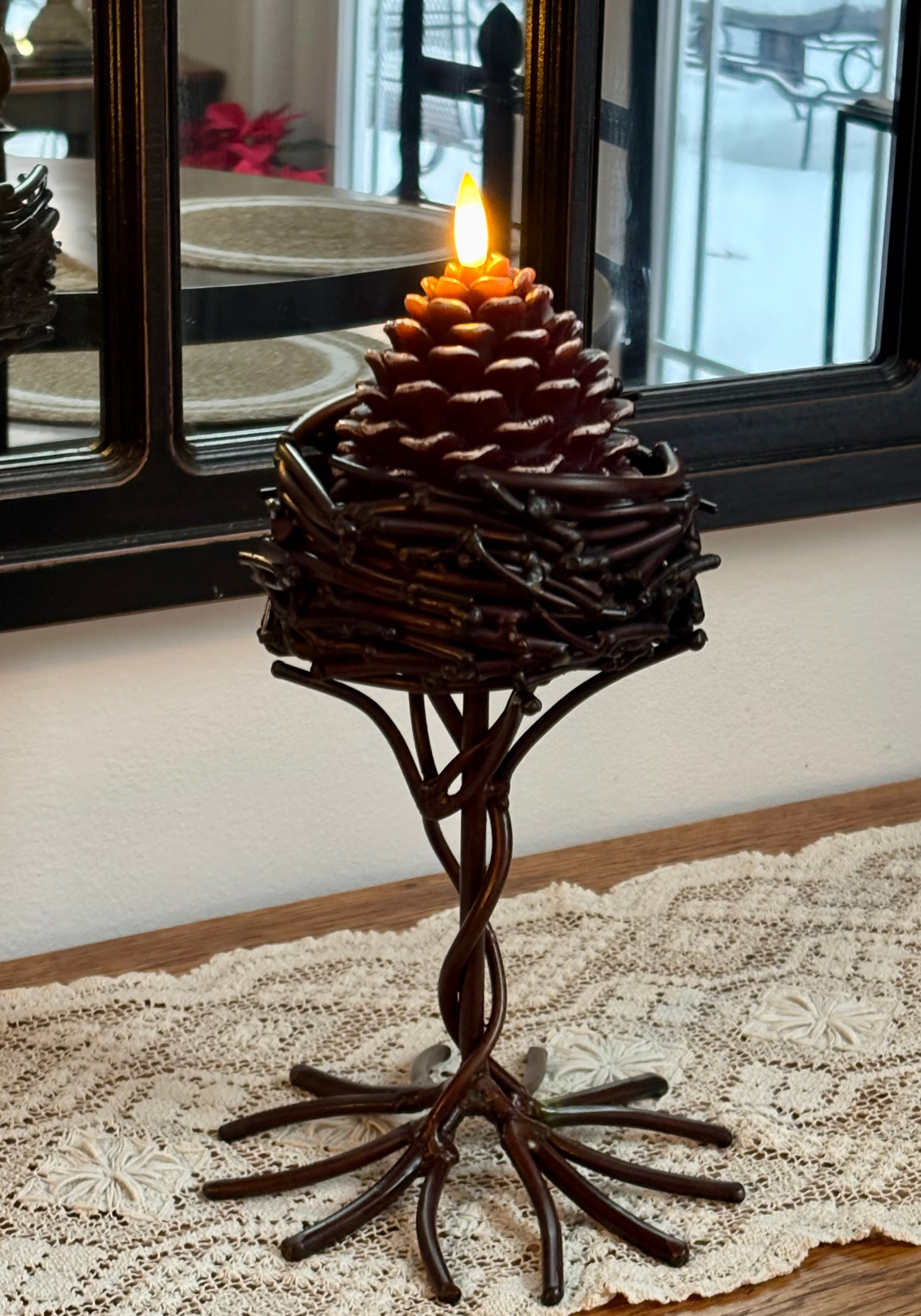 Metal Birds Nest Stand